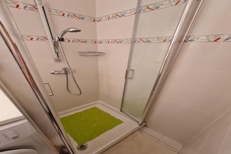 Apartment Erna in Porec, Istria-Badezimmer