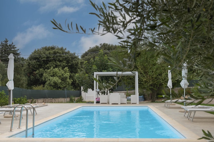   Villa dei Monti in Cisternino
