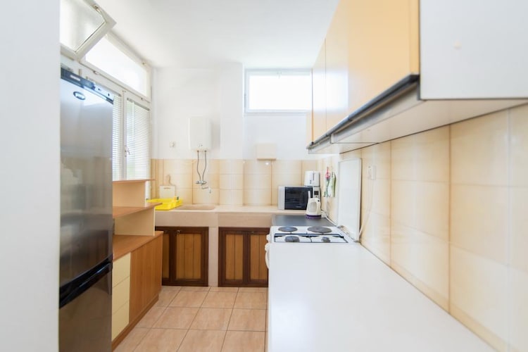 Apartment Vrandecic - Two Bedroom Apartment with Garden Terrace (Žarka) (ST)-Küche