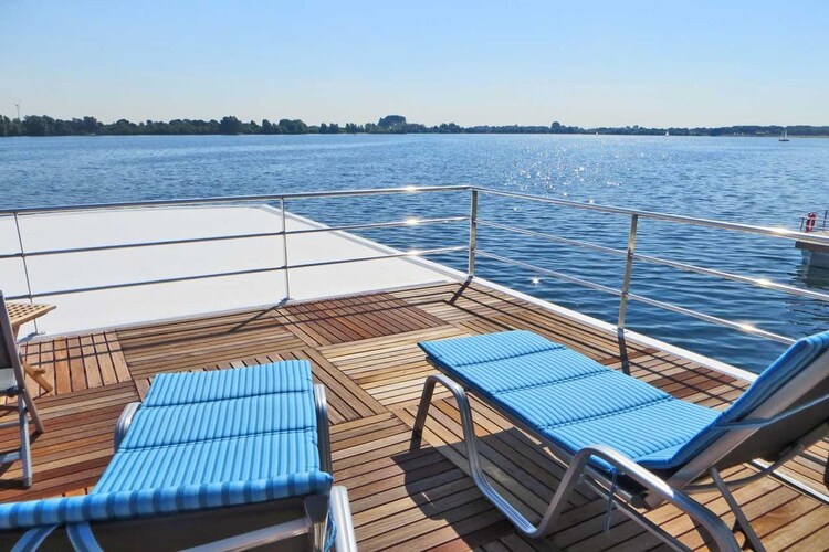 Floating 44 / Boot 2 / 4 Personen-Buitenkant zomer