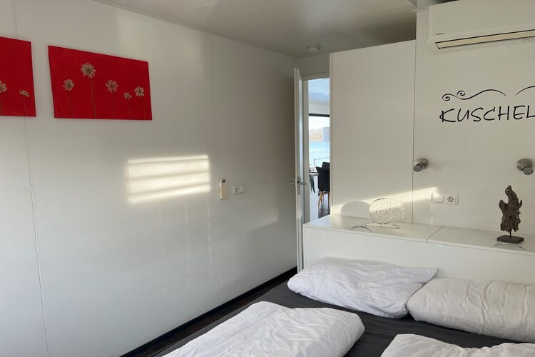 Floating 44 / Boot 4 / 4 Personen-Slaapkamer