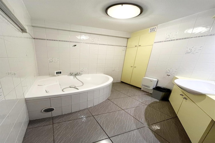 Château la Tuilerie 0701-Bathroom