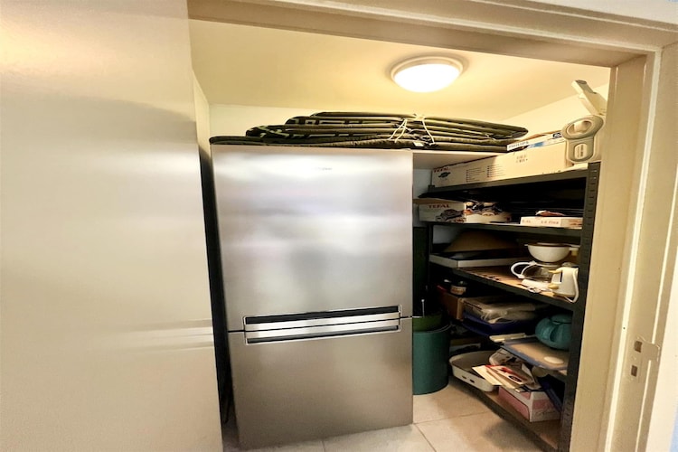 DEBOEI 3/0102-Kitchen