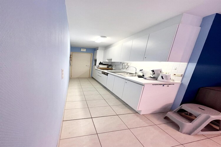DEBOEI 3/0102-Kitchen