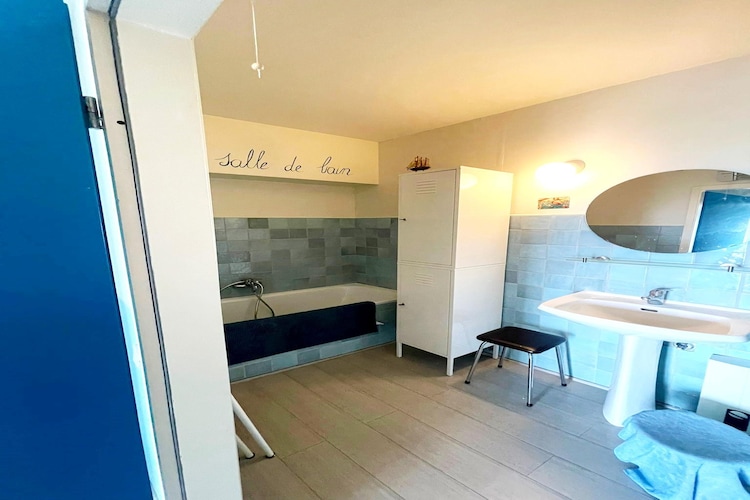 DARWIN2 0803/ D8-Bathroom