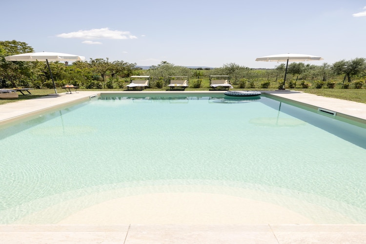 Cottage in Tuscany with Pool near Cortona