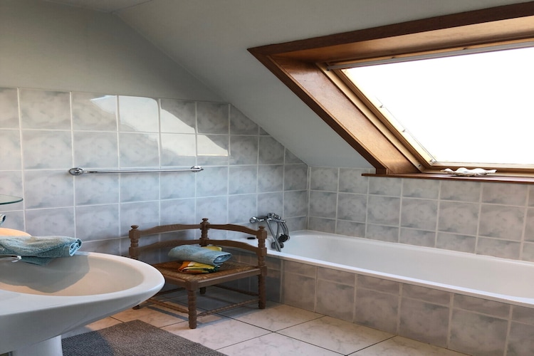 Peppino 0202-Bathroom