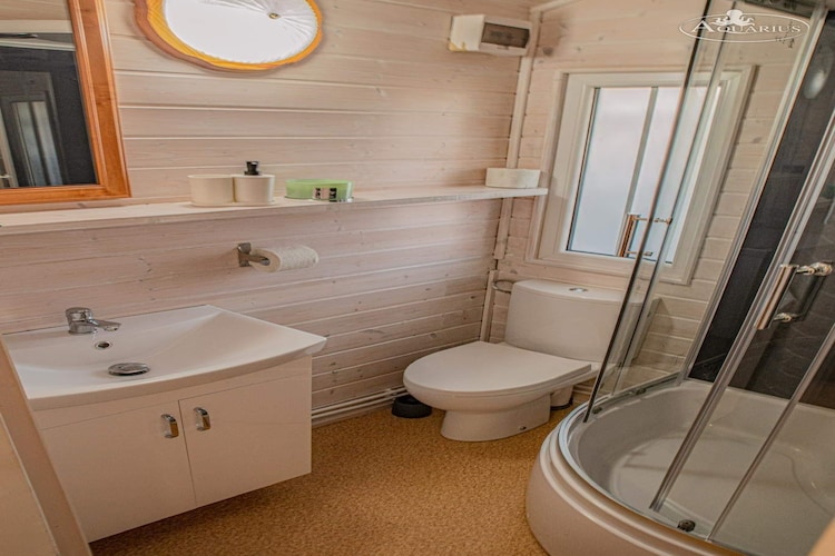 Domki Aquarius - dla 3 osób-Badkamer