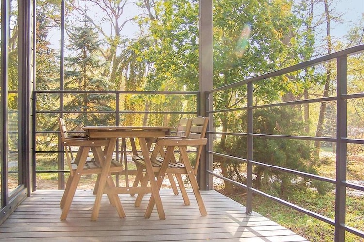 Domki wakacyjne nad jeziorem Cieszyno-Terrasbalkon