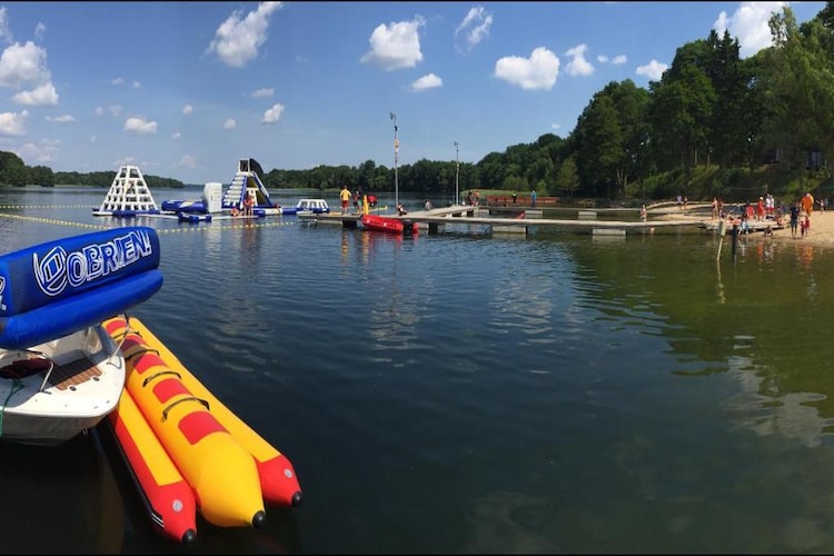 Domki wakacyjne nad jeziorem Cieszyno-Gebieden zomer 1km
