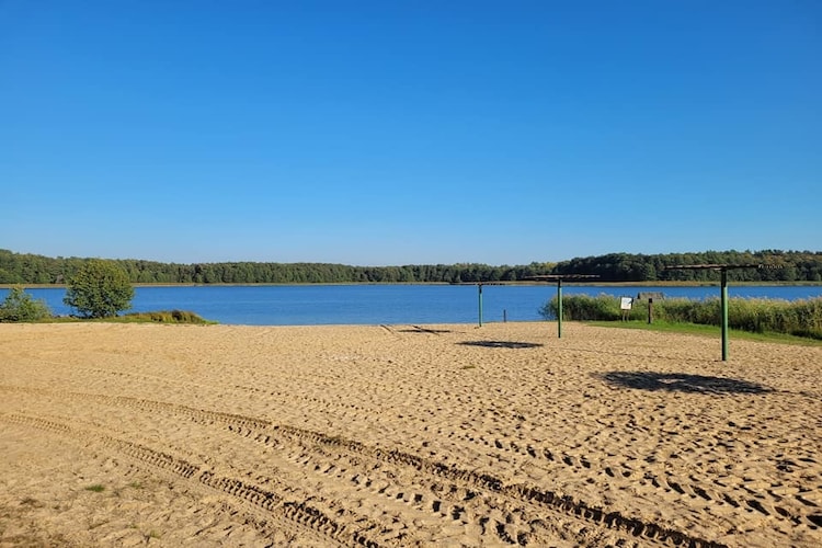 Parterowe domki wakacyjne Borne Sulinowo-Gebieden zomer 1km