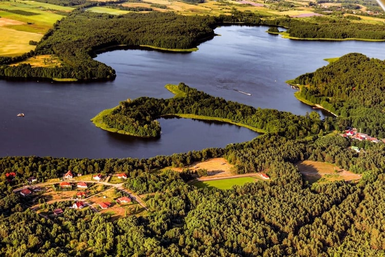 Parterowe domki wakacyjne Borne Sulinowo-Gebieden zomer 1km