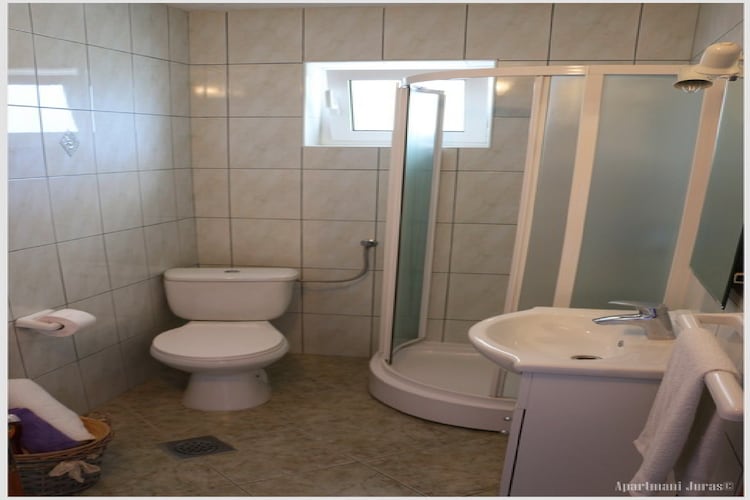 Apartments Juras - Studio Apartment with Sea View (Marija)-Bathroom