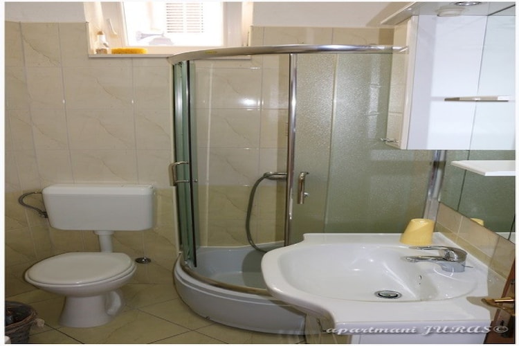 Apartments Juras - Two Bedroom Apartment with Terrace and sea view (Antonio)-Bathroom