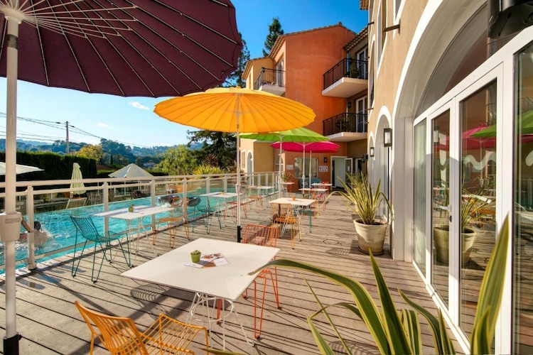 Adonis Mougins T2-Terrace balcony