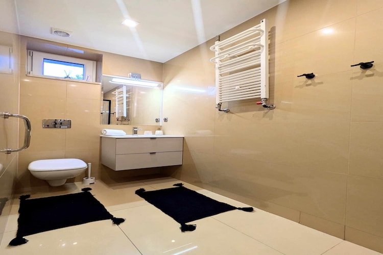 Apartament 8-osobowy Kołobrzeg-Badkamer