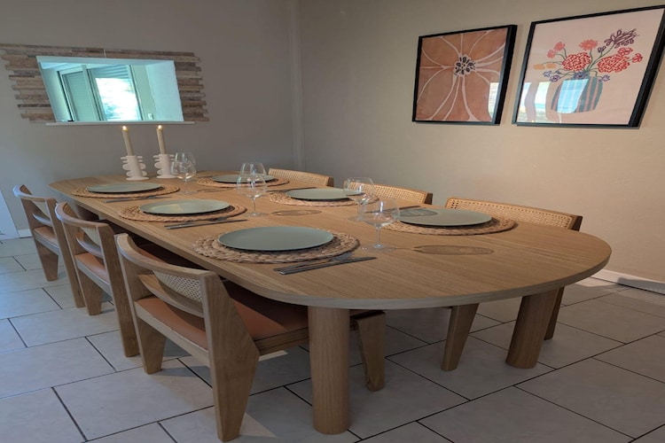 Villa Tournesol-Dining room