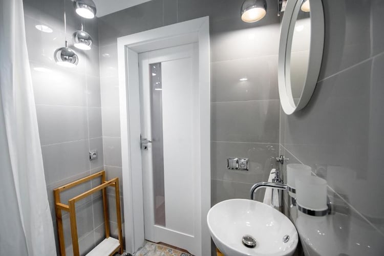 Szeregowy dom wakacyjny dla 3 os Mielenko-Badkamer