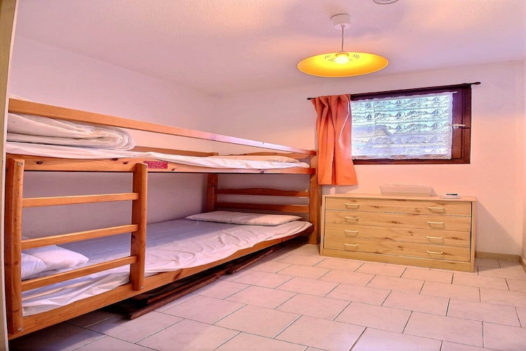 LOU 158 ROUSS-Slaapkamer