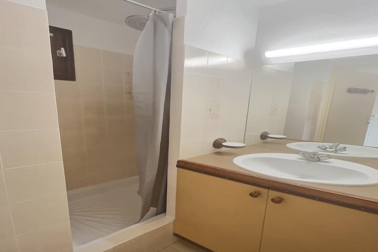 LOU 175 CHAI-Badkamer