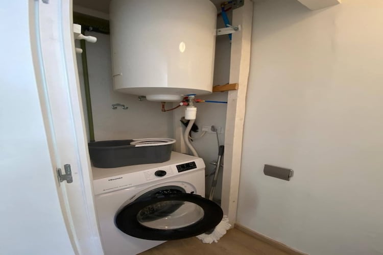 57 Testut-Badkamer