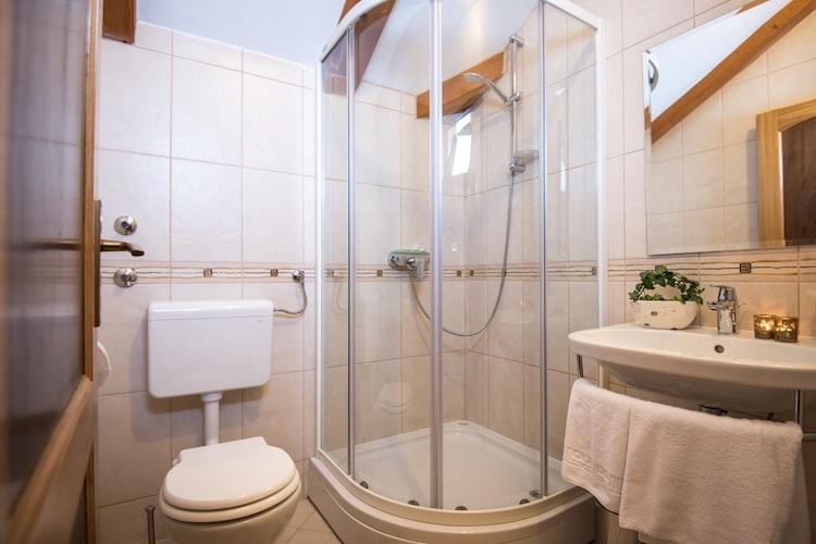 Apartments Zavala- Apartment 1-Badezimmer