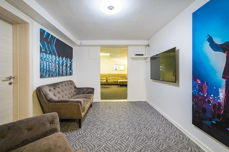 Luxury villa Michelle-Overloop