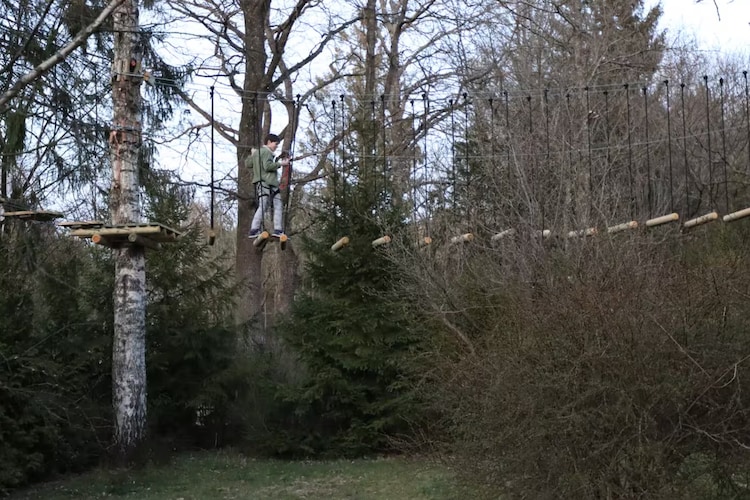 Dom wakacyjny w Sasinie dla max 8 osób-Jardins en été