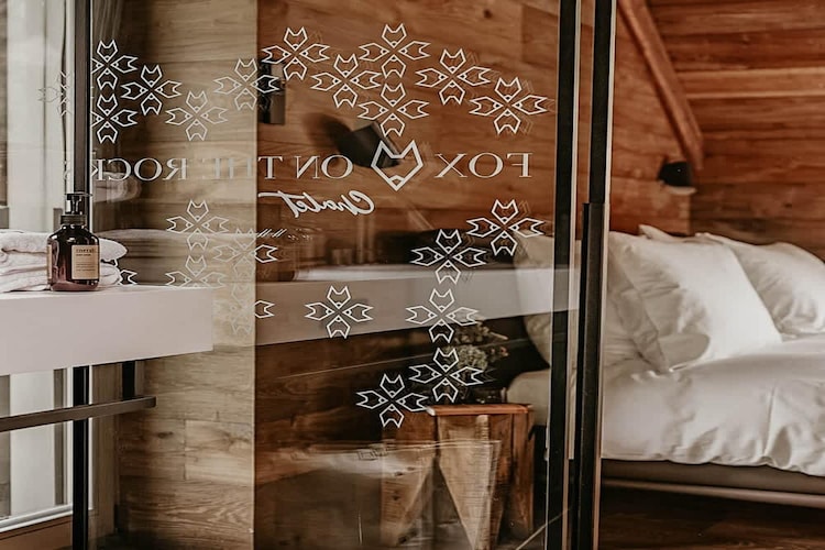 Chalet de luxe jacuzzi et sauna au Lac de Bohinj-Bedroom