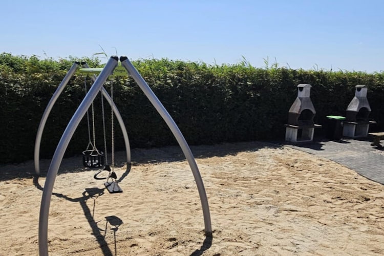 Apartamenty wakacyjne w Krynicy Morskiej z widokiem na miasto NR 9-Parkeinrichtungen