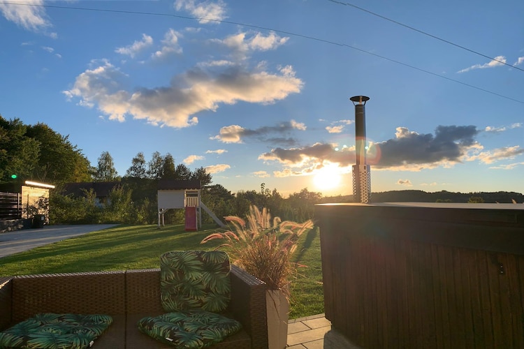 Dom na szczycie dla 5 osób-Tuinen zomer