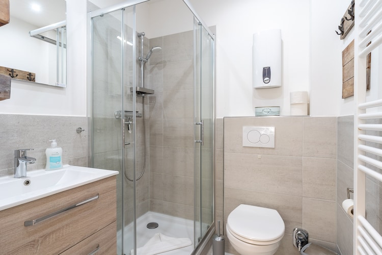 FeWo Feine Butze-Badkamer