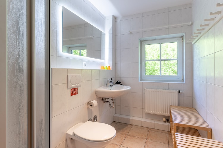 FeWo Auster-Badkamer