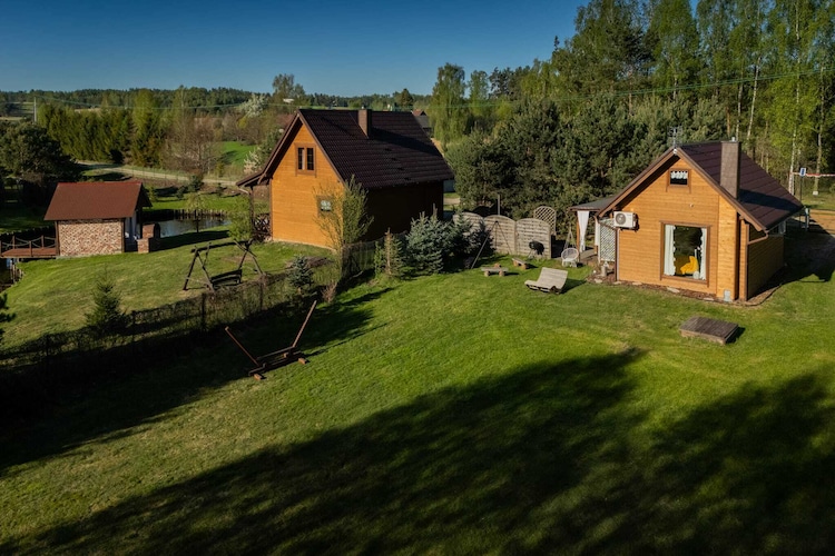 Domek wakacyjny LUX dla max 6 osób w Bałachach - Buitenkant zomer