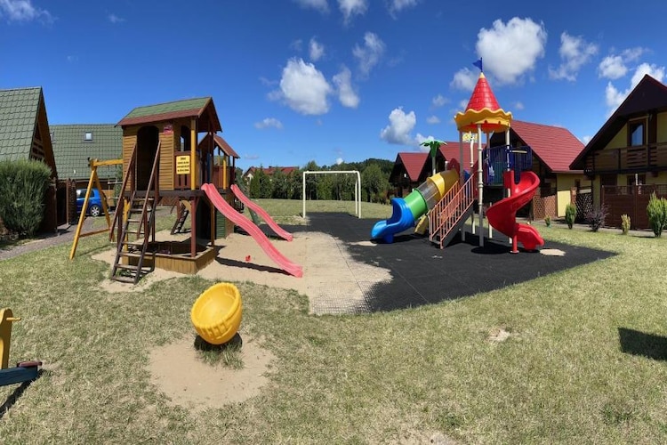 Domki wypoczynkowe - Promyczek-Jardins en été