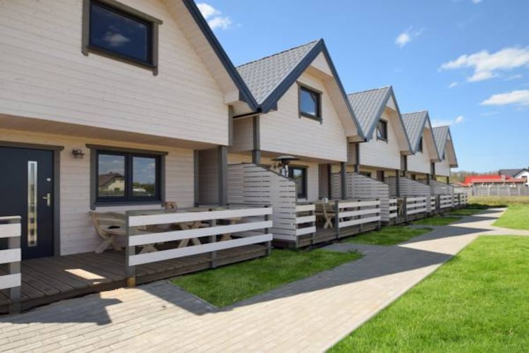 Two-story holiday cottages in Gąski