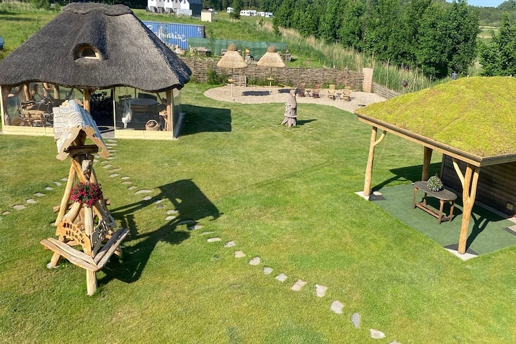 Apartament KAPITAŃSKI Ustronie Morskie - Tuinen zomer