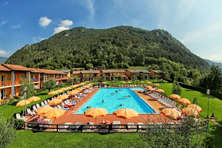 Vakantiehuizen Italie | Italiaanse-Meren | Vakantiehuis te huur in Vesio-di-Tremosine met zwembad  met wifi 4 personen