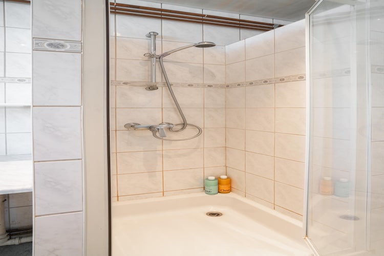 LB_4_L - Badezimmer