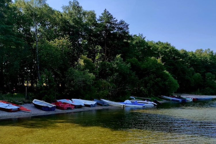 Dom wakacyjny nad jeziorem dla max 8 osób Stare Wierzchowo - Gebiete Sommer 1 km