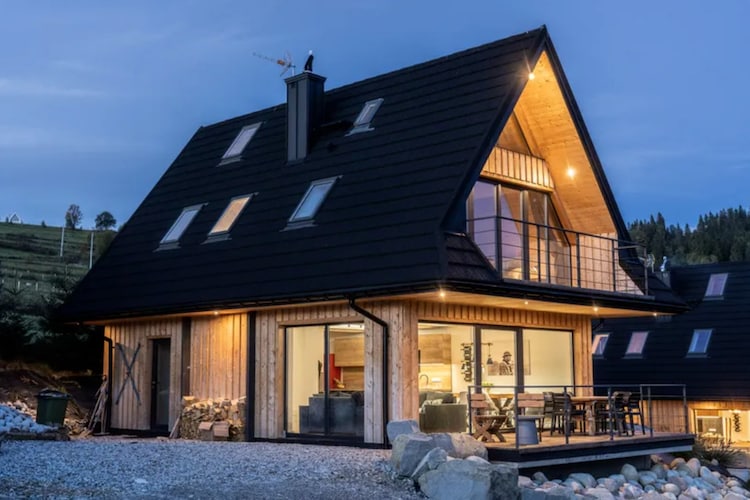 Villa 3 Rzepiska - Buitenkant zomer