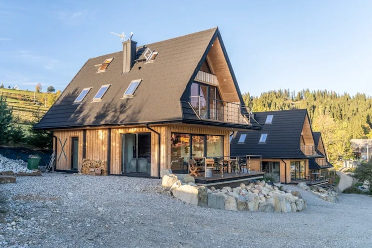 Vakantievilla met sauna en uitzicht op de bergen