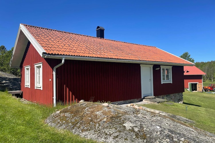 Ellös