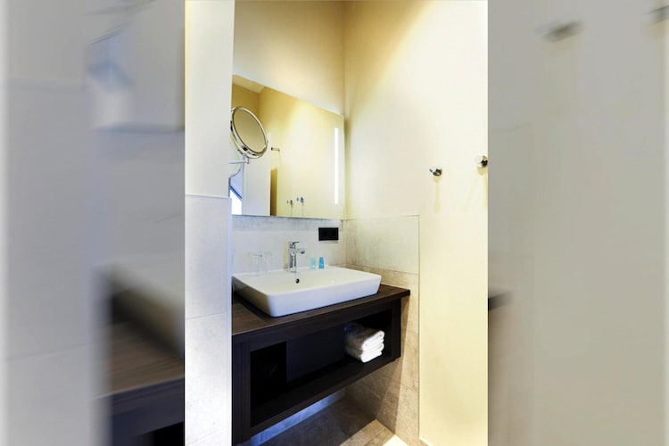 Kompass Maisonette Müritzblick - Badkamer