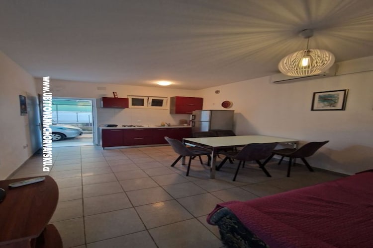 Apartments Ordulj - Two bedroom apartment (prizemlje)
