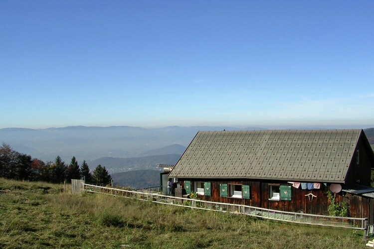 Rundwieshütte