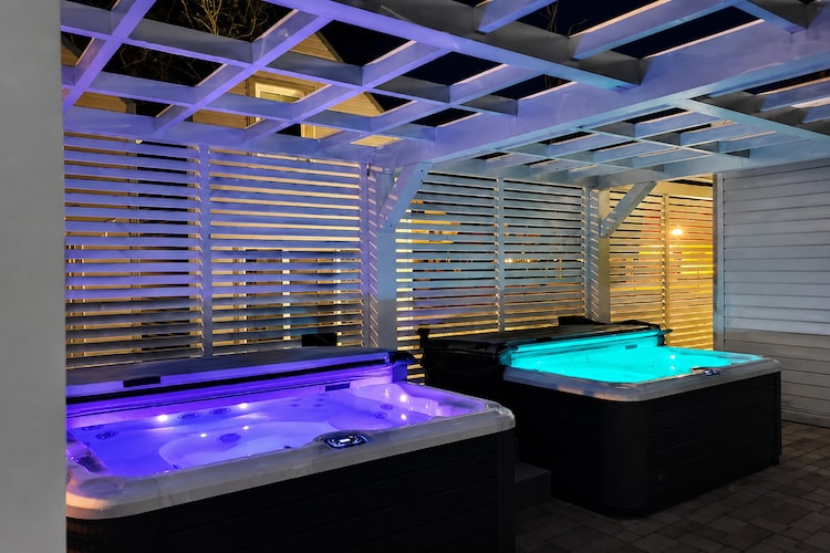 Domki Standard SPA Rewal - Spa