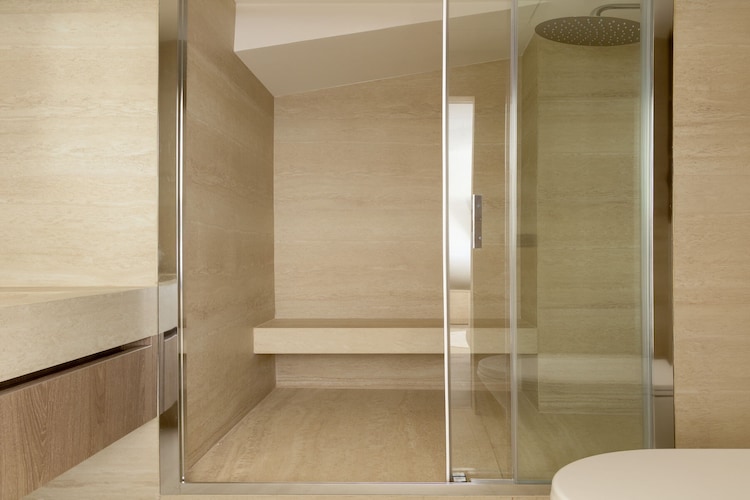 DB-44-DIDOT - Bathroom