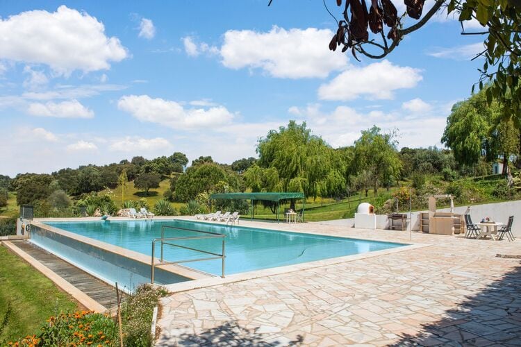 Vakantiehuizen Portugal | Alentejo | Boerderij te huur in Montemor-O-Novo met zwembad aan zee met wifi 4 personen