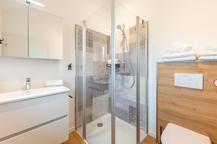 Ferienhaus in Kating - Huus Klee - Badezimmer